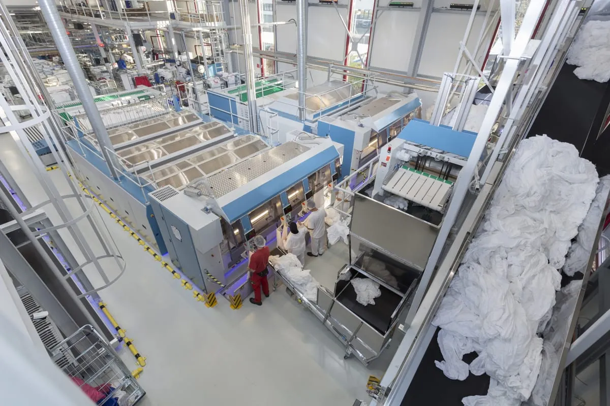 Umfrage: Energiepreise gefährden Existenzen in der Textilpflege