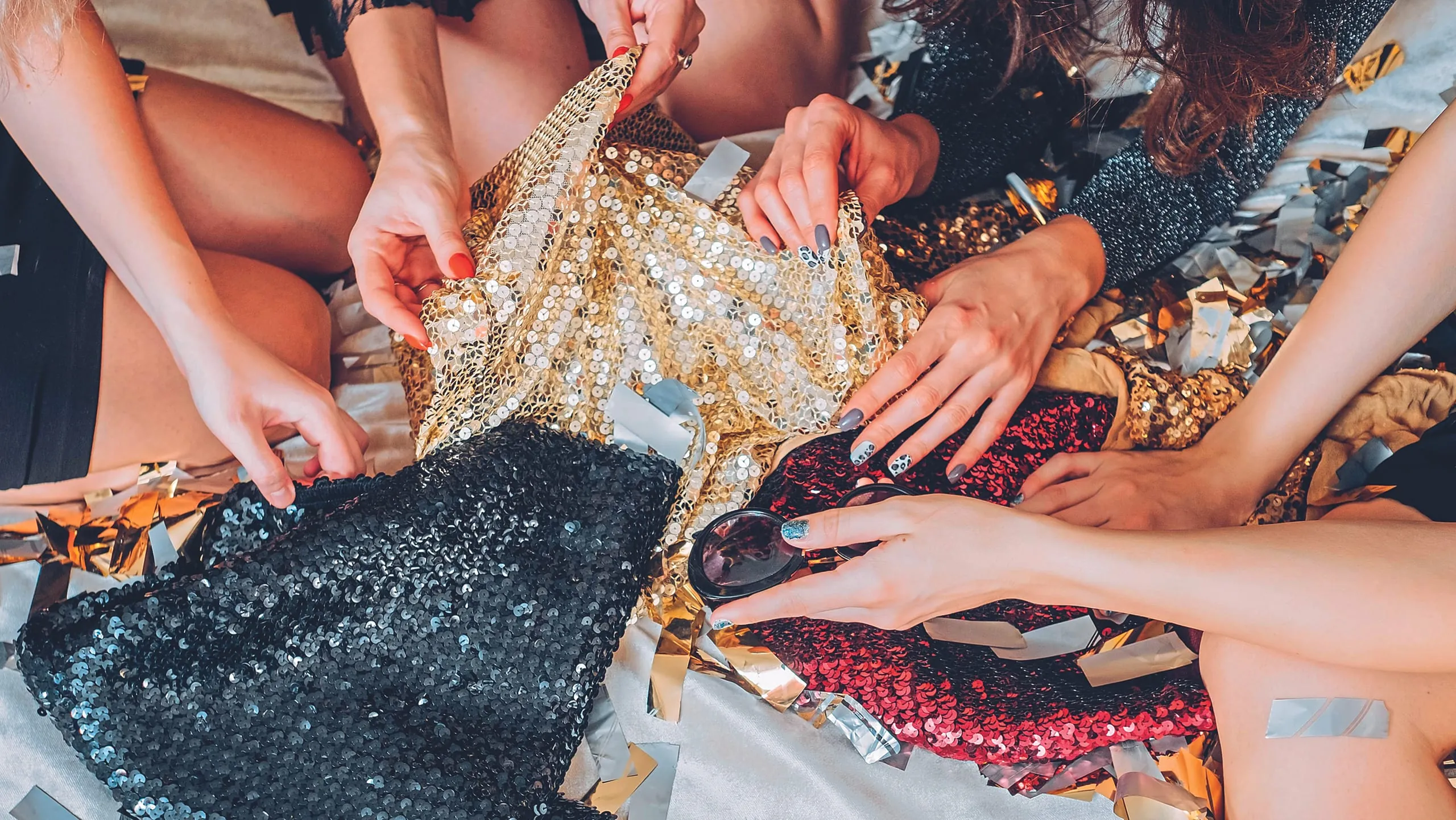 Pailletten als Besatzmaterial: Glänzende Effekte?