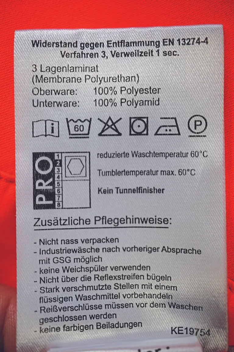 Ein PSA PRO-Label.