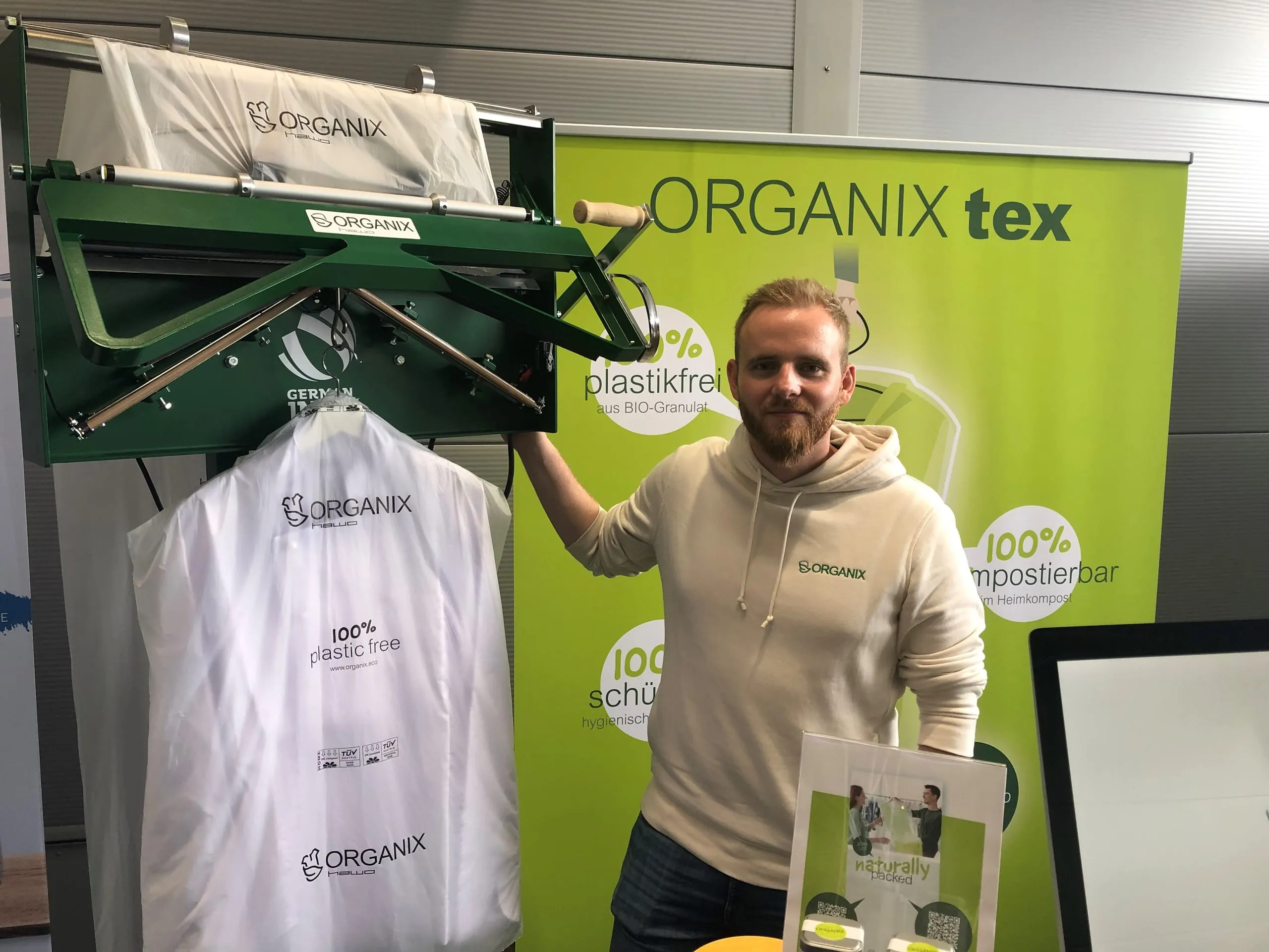Ruwen Sanchez, Produktmanager der hawo GmbH, präsentierte die plastikfreie Verpackung ORGANIX und referierte über nachhaltige Verpackungslösungen.