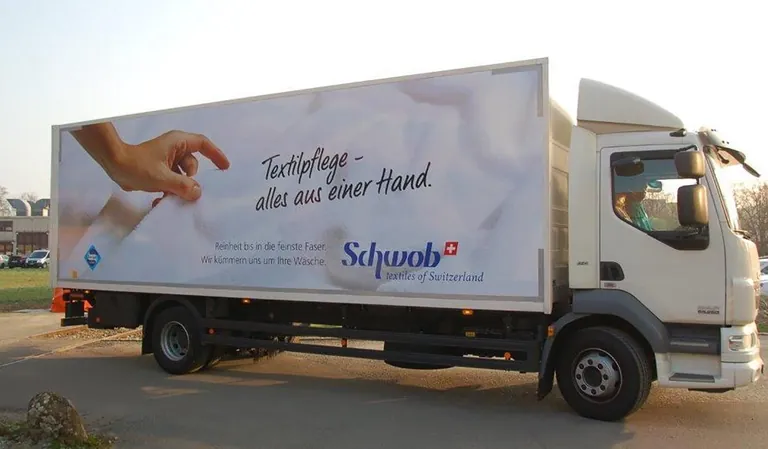 Lastwagen der Schwob AG