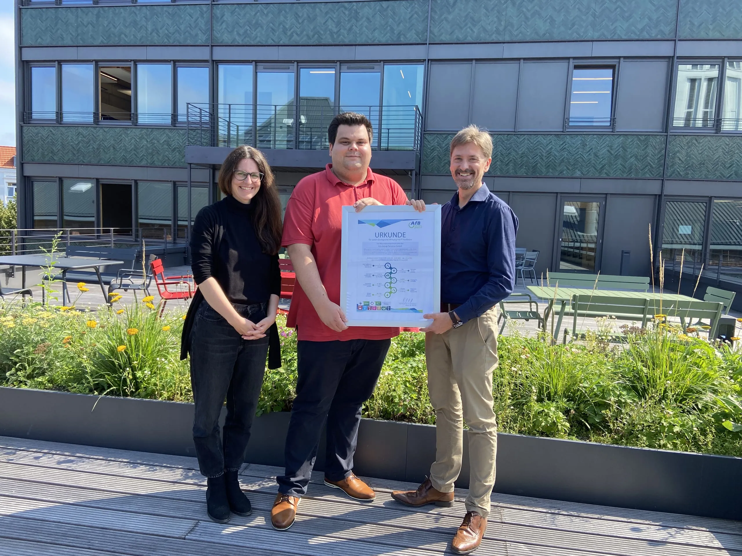 Elis Auszeichnung Preis&uuml;bergabe