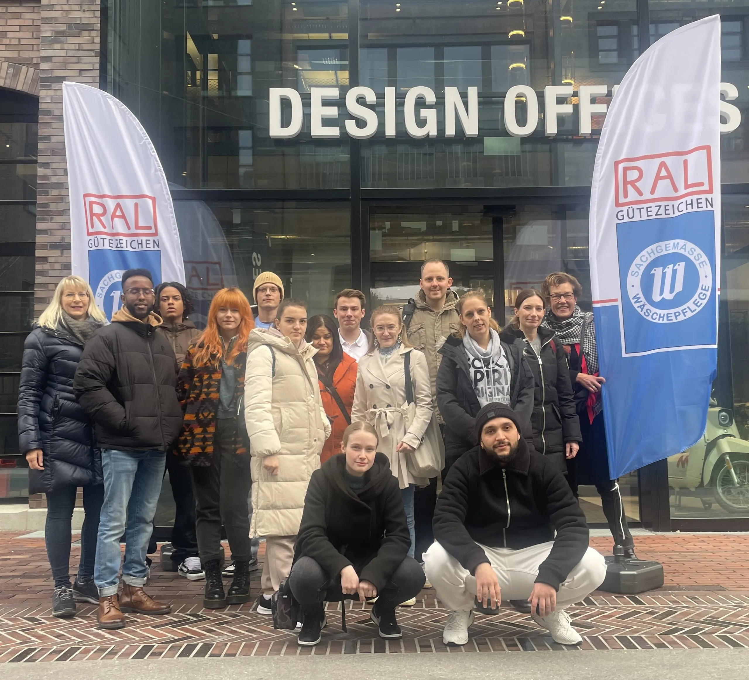 In Bayern: Die Auszubildenden des Textilreinigerhandwerks der Anna-Siemens-Schule in Hannover.