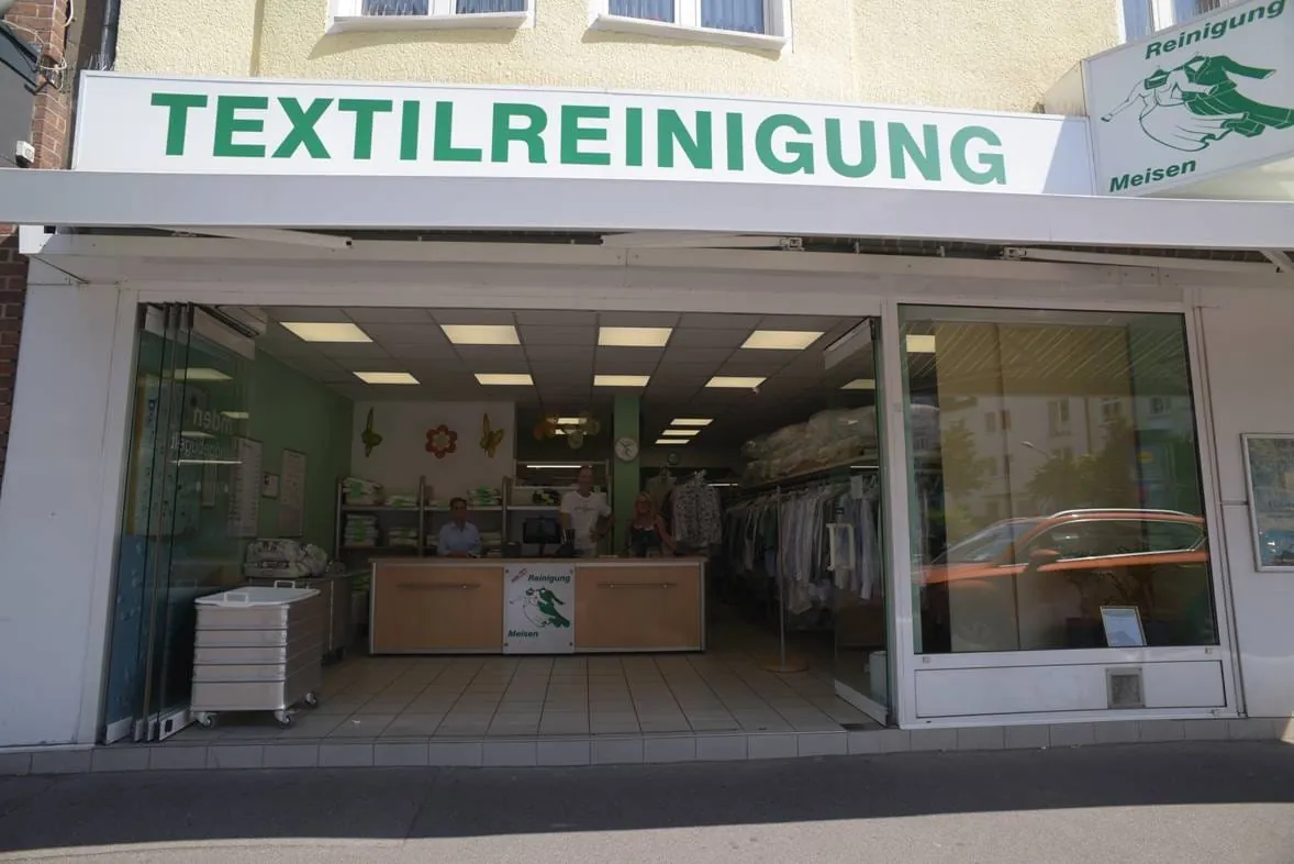 Loesemittel_Textilreinigung_Meisen_Aussenansicht