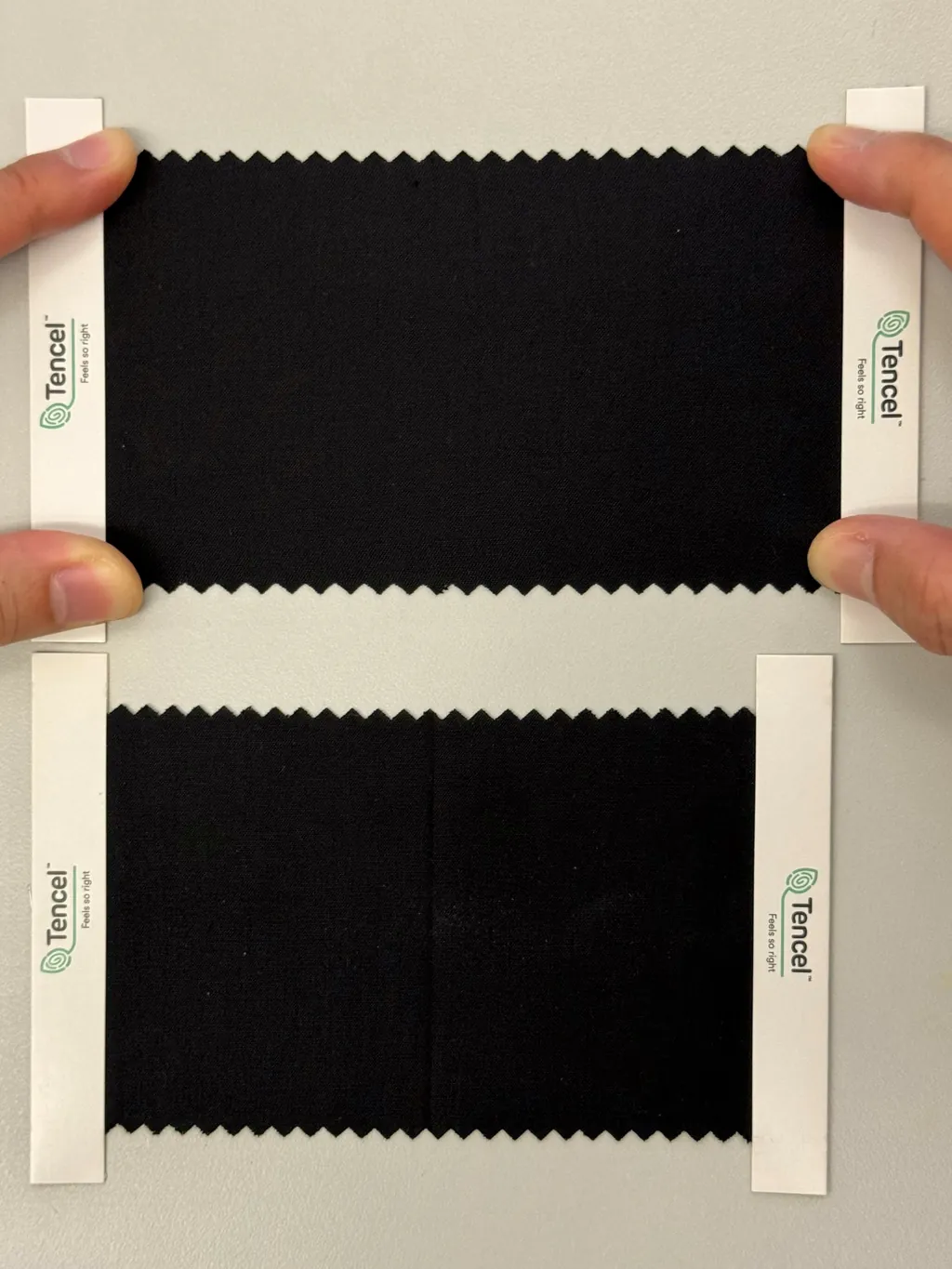 Dehnbarkeit des Stoffes durch neue Verfahren: TENCEL Lyocell-Stretch fabric.