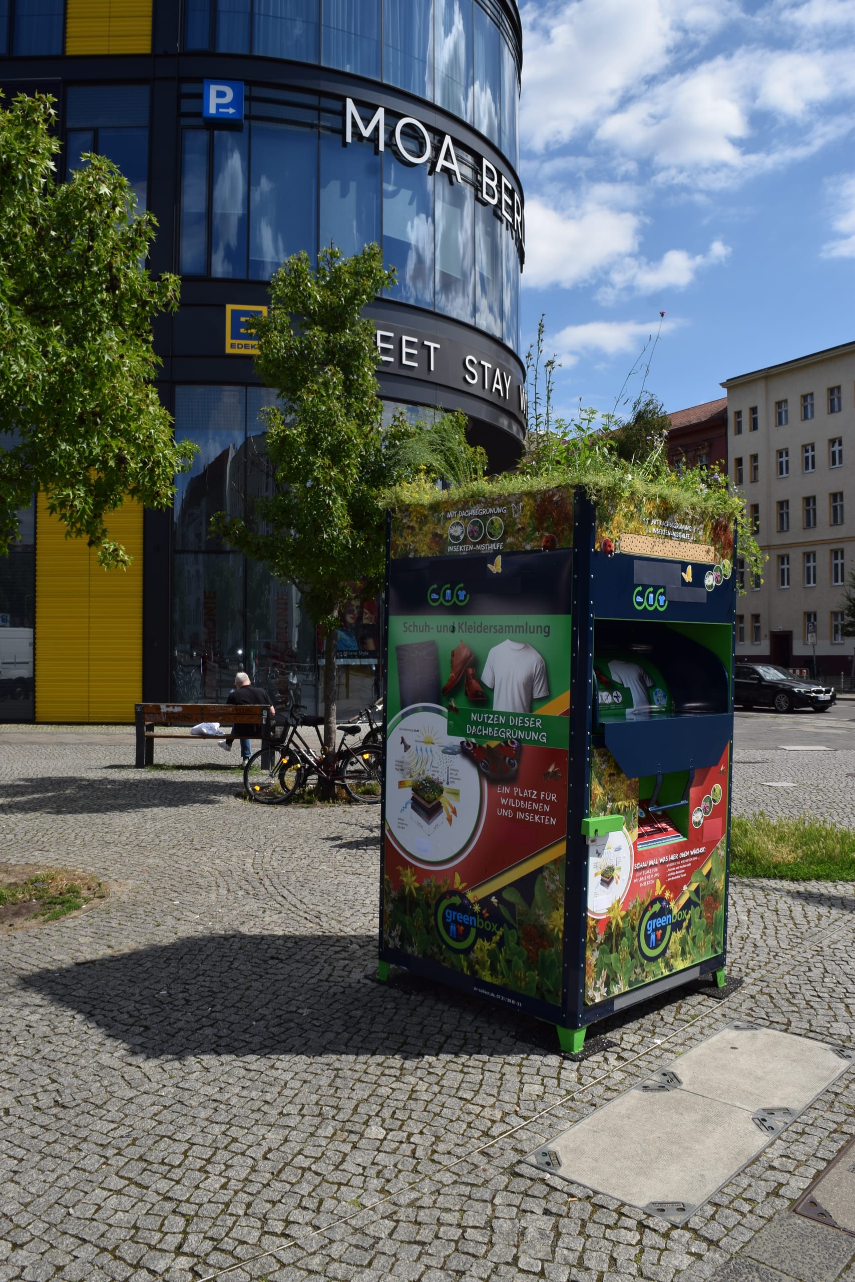Grüne Sache: Die "greenbox" von GLAESER kommt mit fertig bepflanztem Dach.