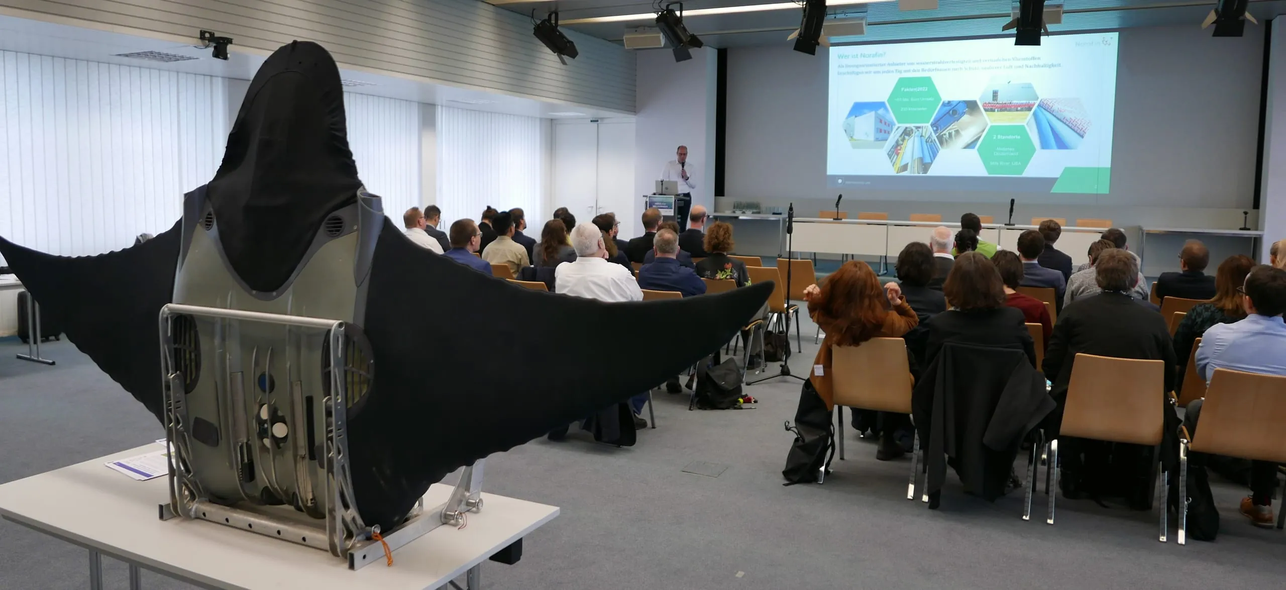 Smart_Textiles_Rochen zur Wasserguetekontrolle