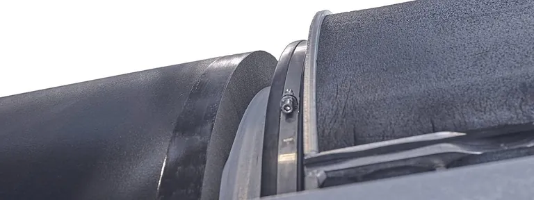 60 mm-Schaumstoffisolierung der Klarwaschzone.