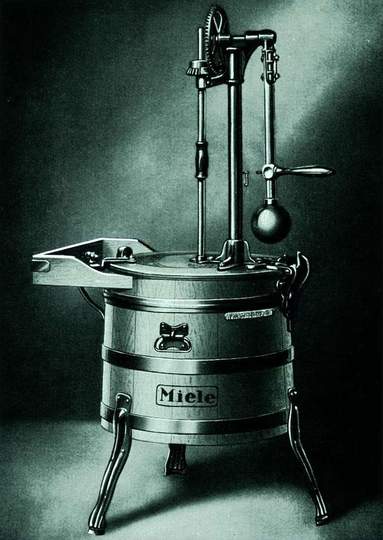 Das Bild zeigt die Miele Oberpendel Waschmaschine "Modell A".