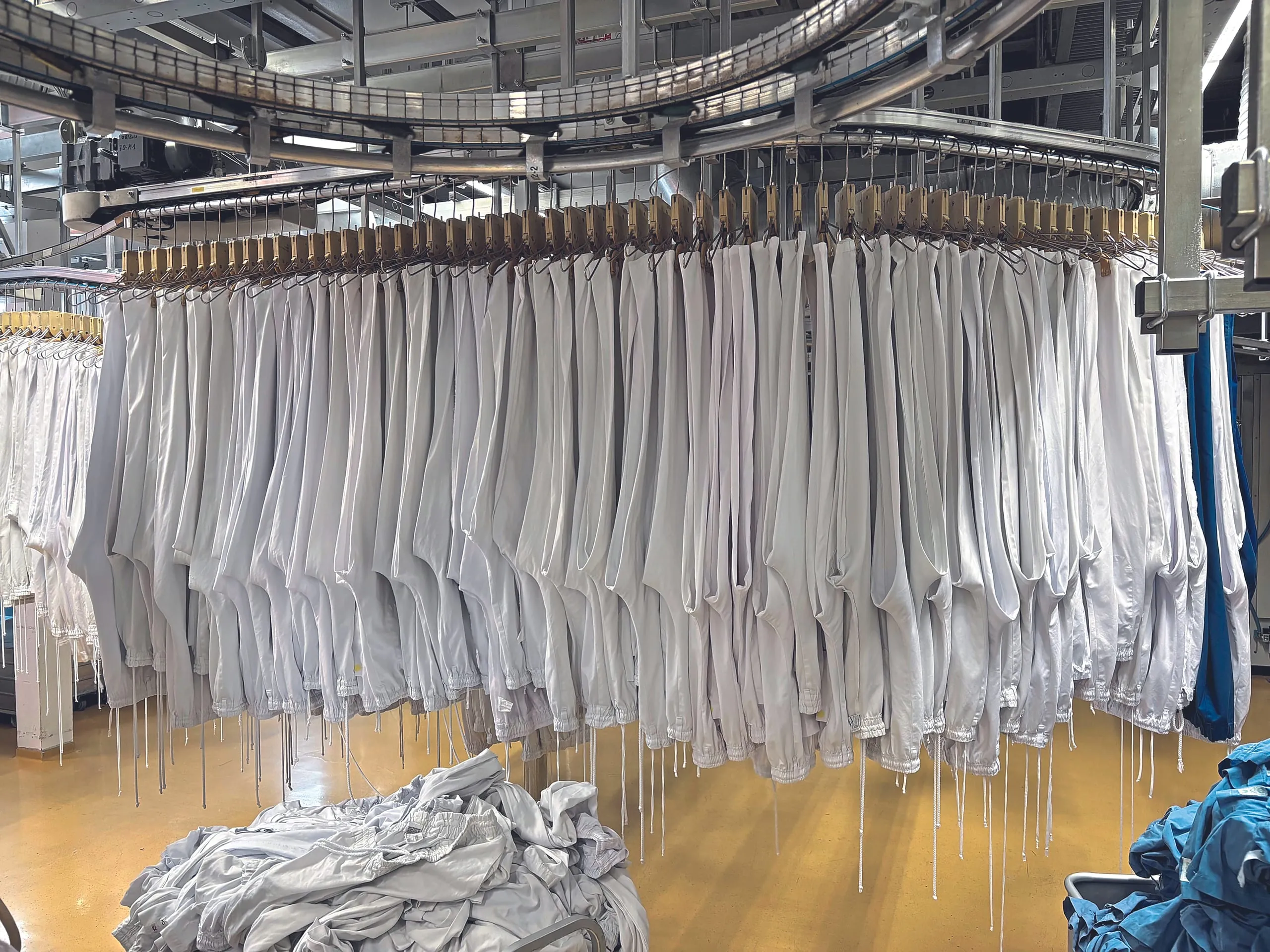 Wäscherei der Uniklinik Freiburg: Neues Niederdruckverfahren im Einsatz