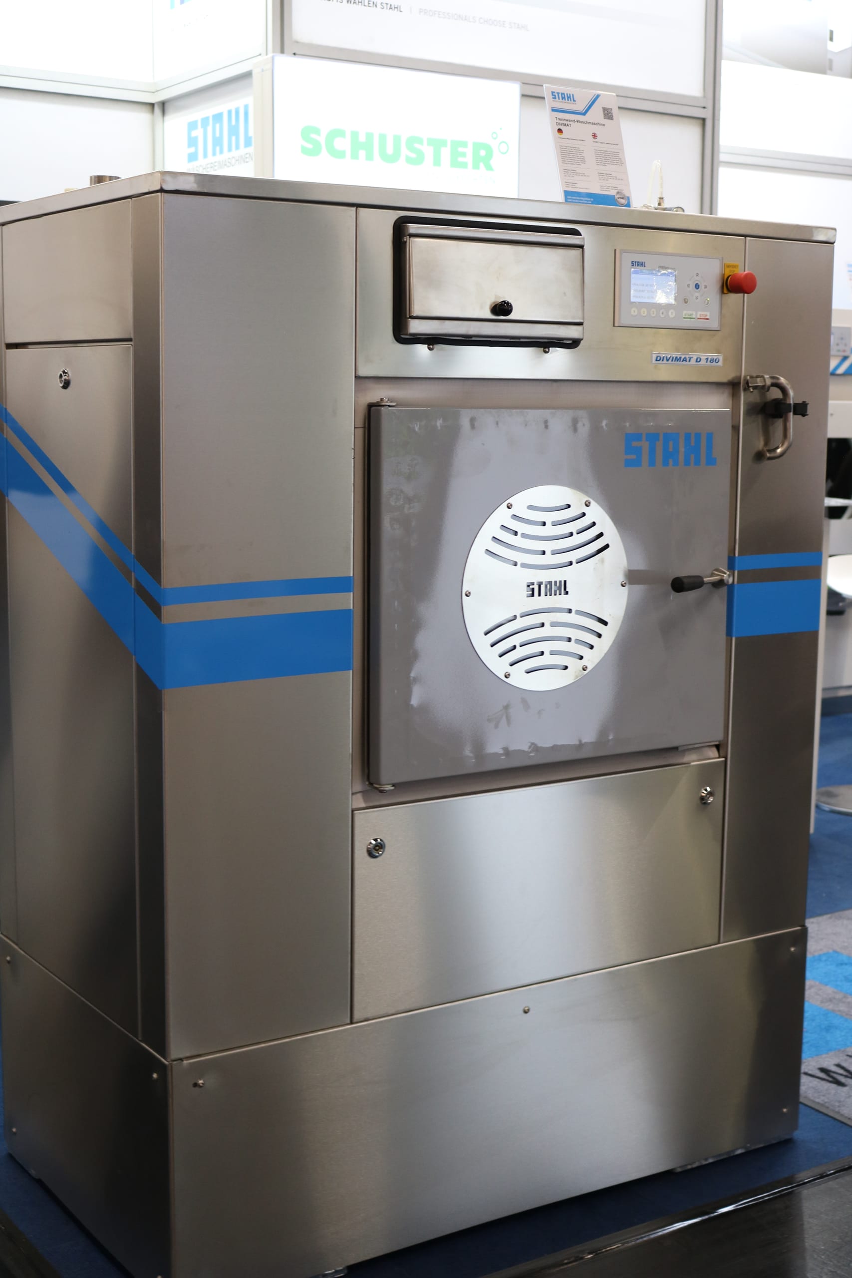 Durchladewaschmaschine von Stahl