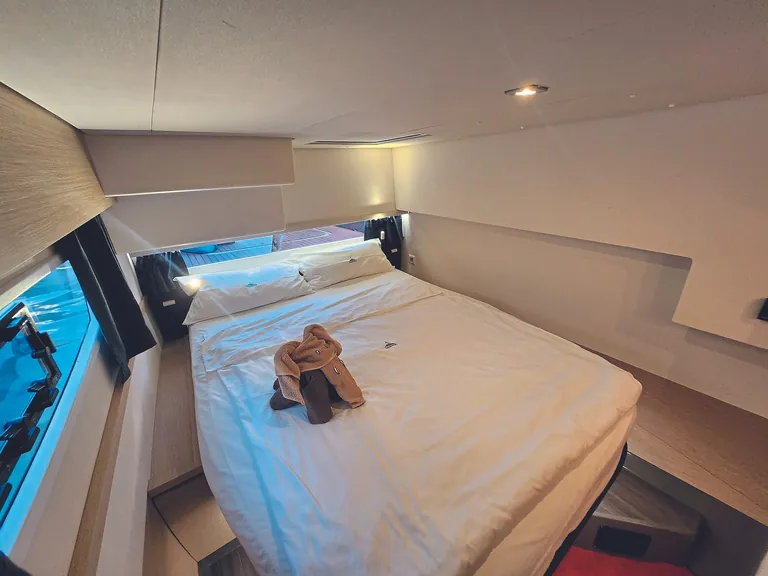 Katamaran Wäscherei Workshop Mallorca Kabine