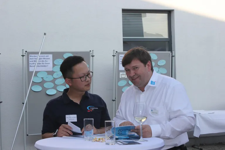 Sauber Vernetzt Textilreiniger Ausbildung 