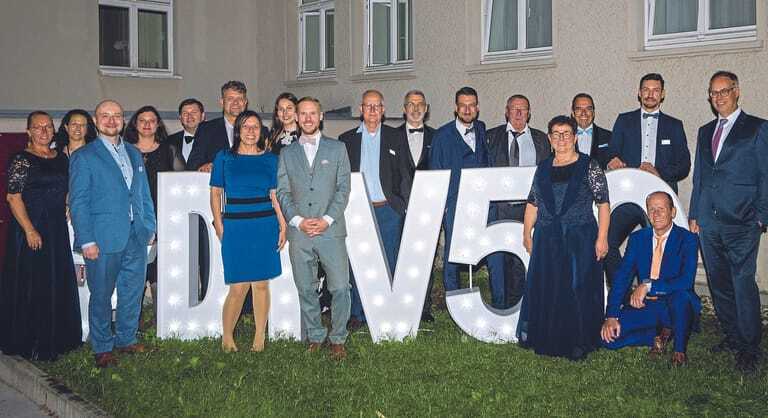 Die gesamte DTV-Gesch&auml;ftstelle freute sich, die Teilnehmerinnen und Teilnehmer des Jahreskongresses in Berlin begr&uuml;&szlig;en zu d&uuml;rfen.