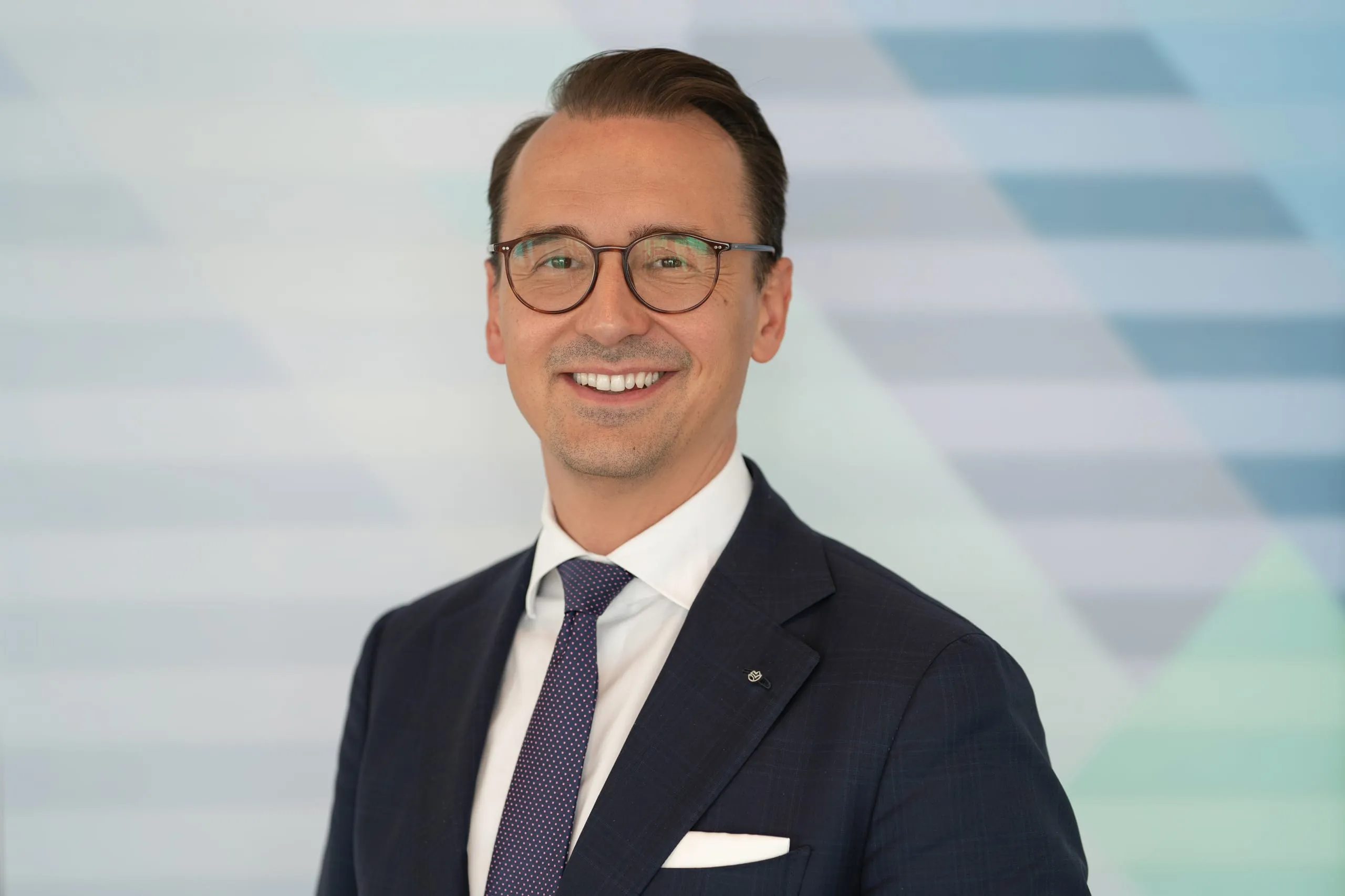 Mewa-Gruppe ernennt Waldemar Feldbusch als CFO