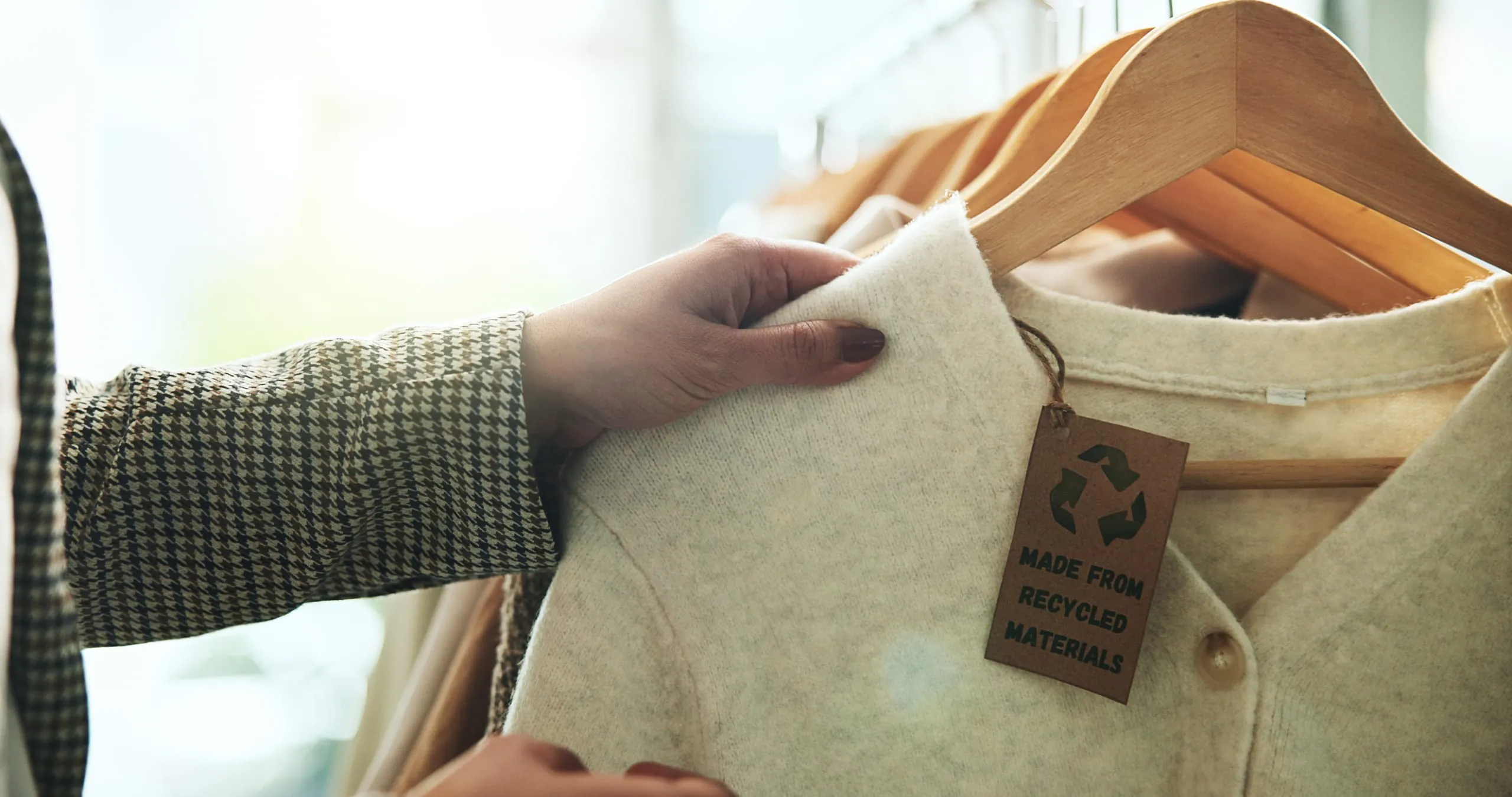 Wie recycelte Fasern die Qualität von Textilien beeinflussen