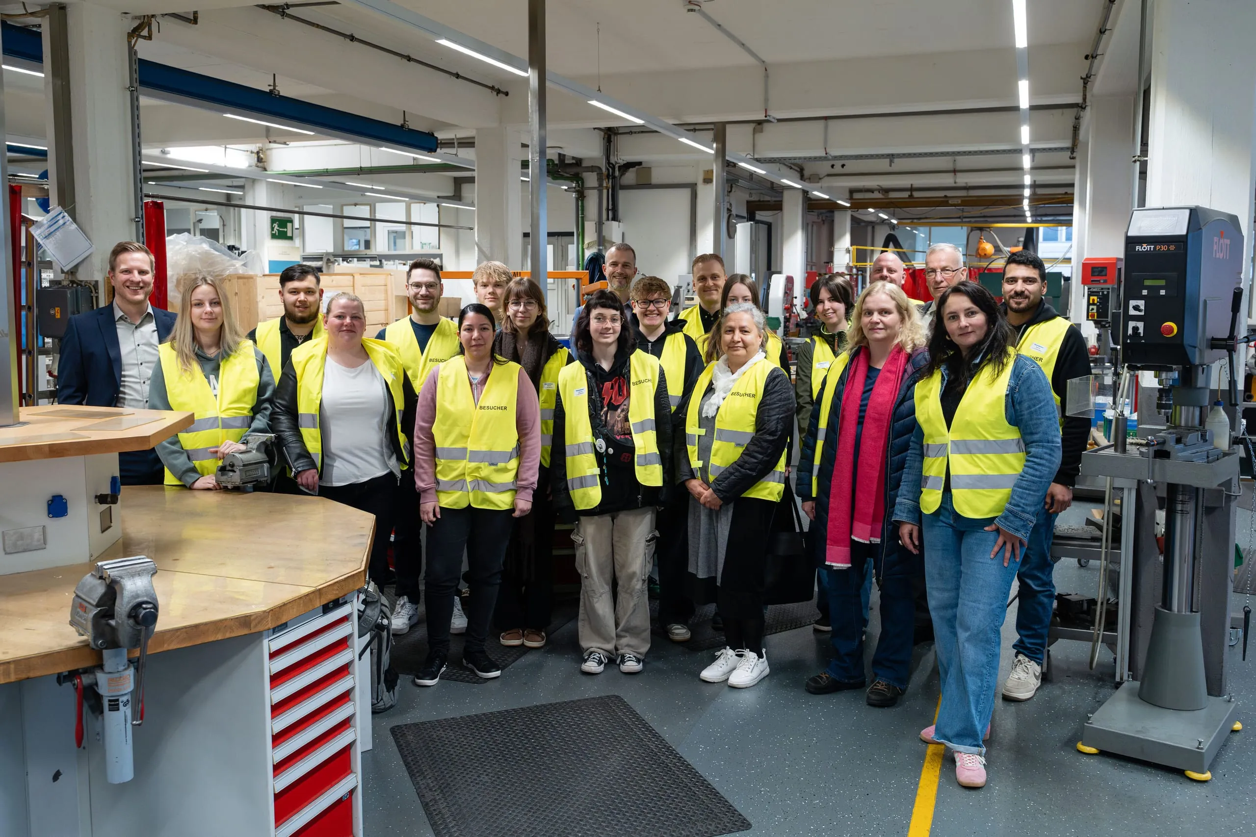 Nordlichter im Schleudergang: Textilreiniger-Klasse unterwegs