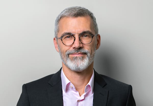 Ohne verlässliche Rahmenbedingungen werden notwendige Investitionen ausgebremst“, betont DTV-Hauptgeschäftsführer Andreas Schumacher.