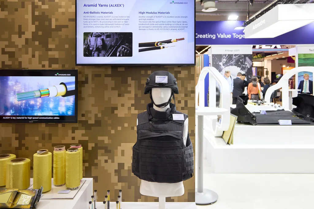 Performance Apparel Textiles f&uuml;r Sicherheit und Katastrophenschutz pr&auml;gten die Techtextil 2026.