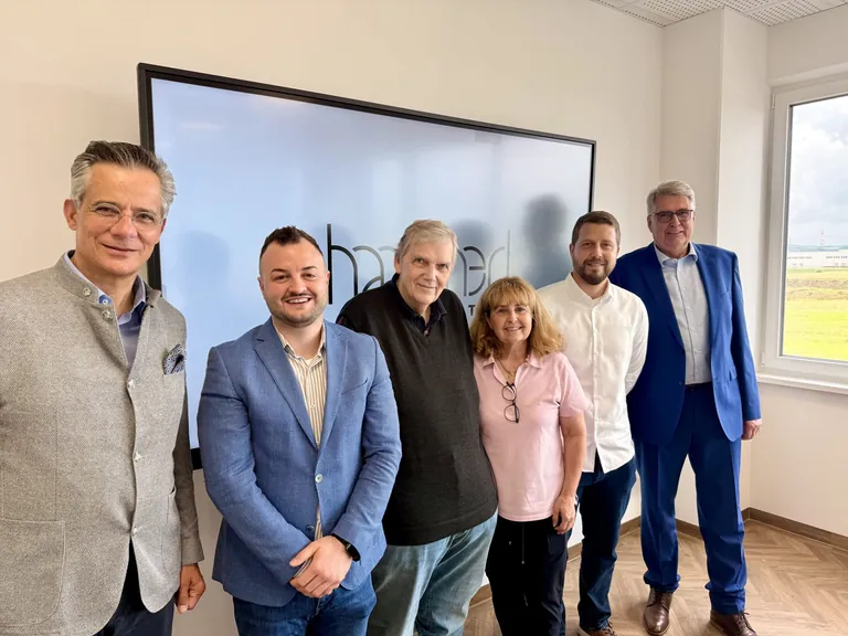 Mit dem Beitritt der Hammerl Austria Mietwäsche GmbH erweitert Servitex sein Netzwerk erstmals nach Österreich und ist nun in der gesamten DACH-Region vertreten.